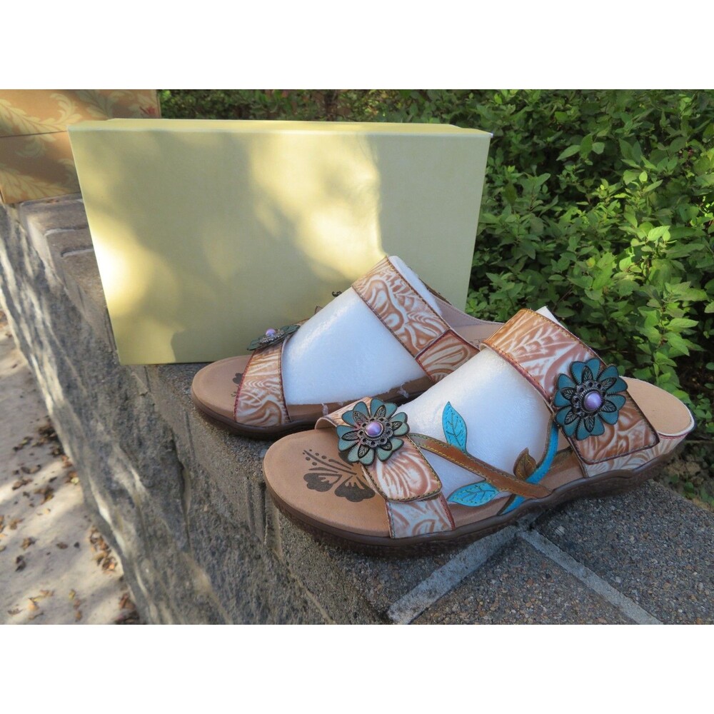 NWT Womens Beige Multi L'Artiste Amyee BGEM Sandals , 7.5 / 8 38